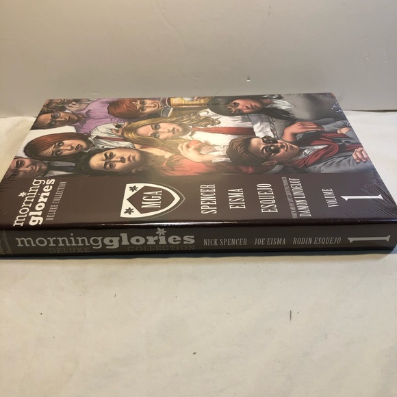 Morning Glories Volume 2 Deluxe Collection New Sealed Hardcover Image Comics - Picture 10 of 10